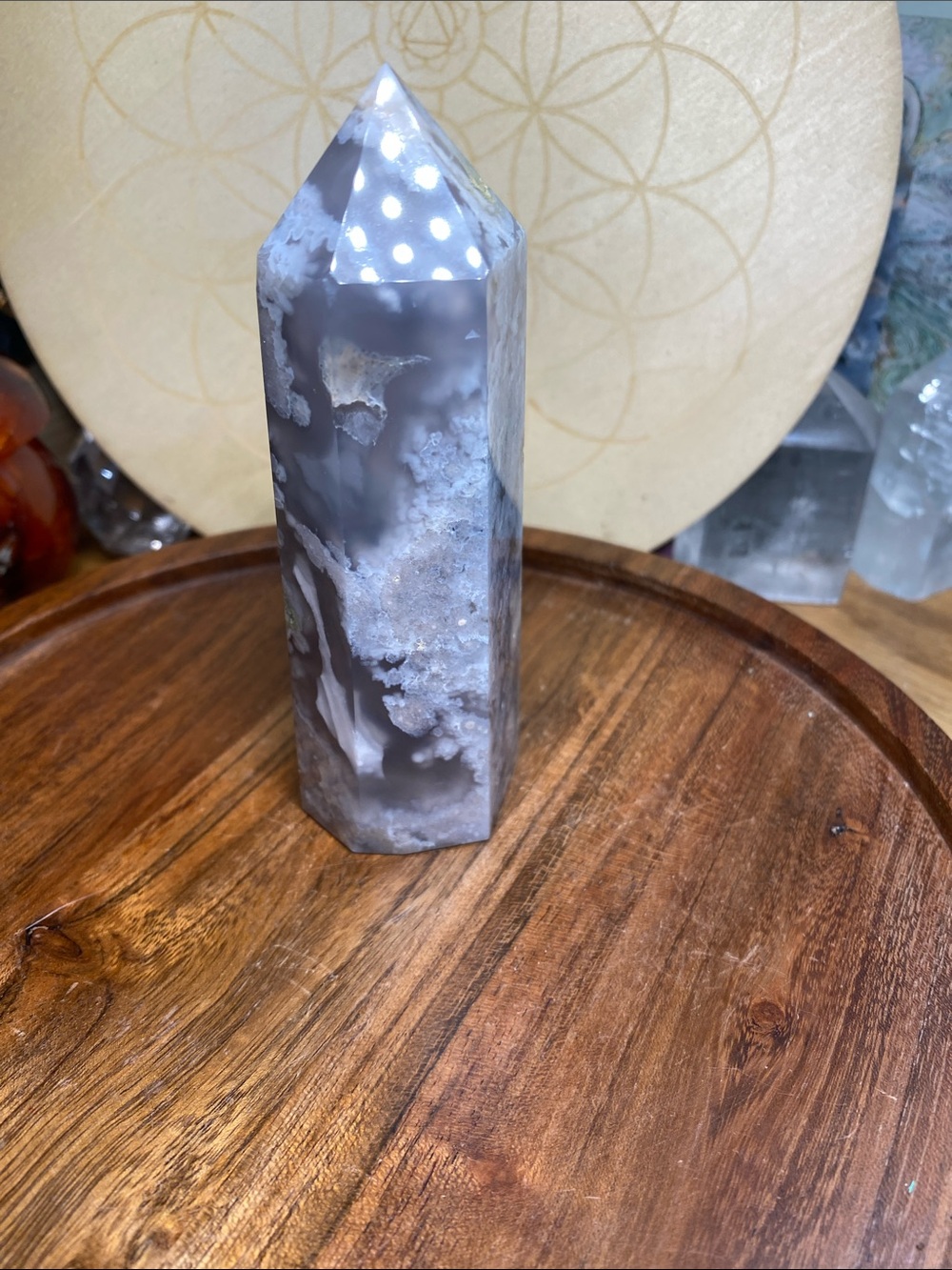 Gorgeous flower agate tower 41/2” tall - Picture 3 of 4